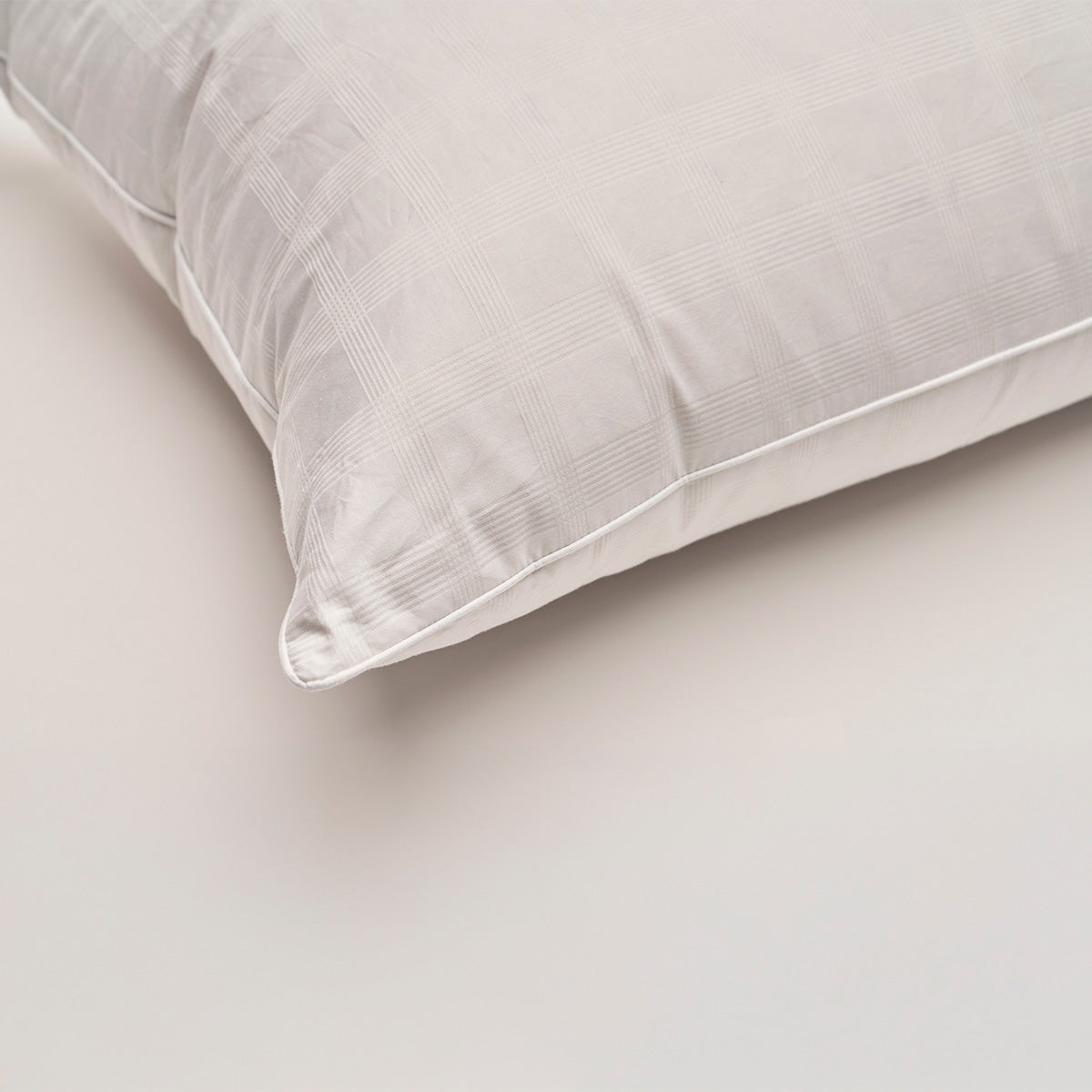 Almohada English Duck Down & Feather