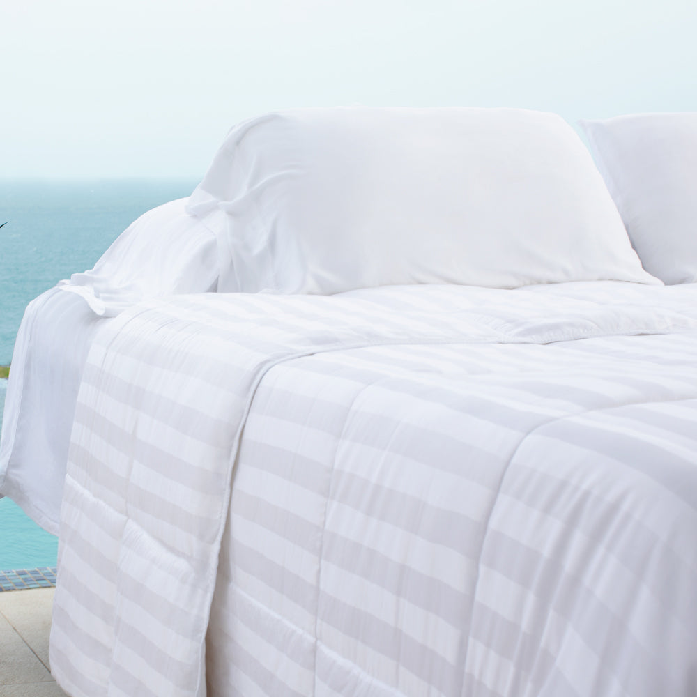 Duvet Down Alternative Comforter White